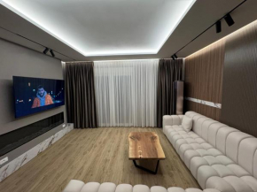 M&E Home